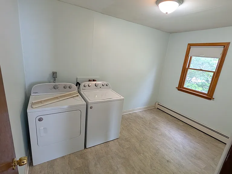165 Stillwater Ave — Photo 2