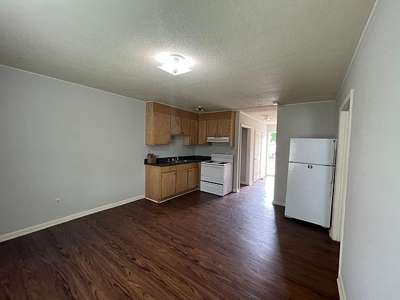 5th image of 1665 N Webb St APT G