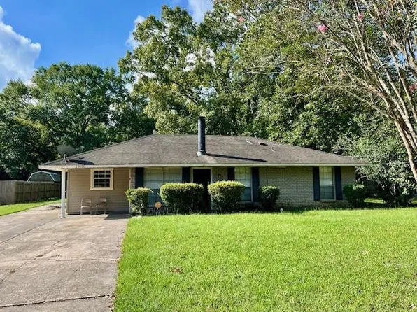 12690 Canterbury Dr, Baton Rouge, LA 70814