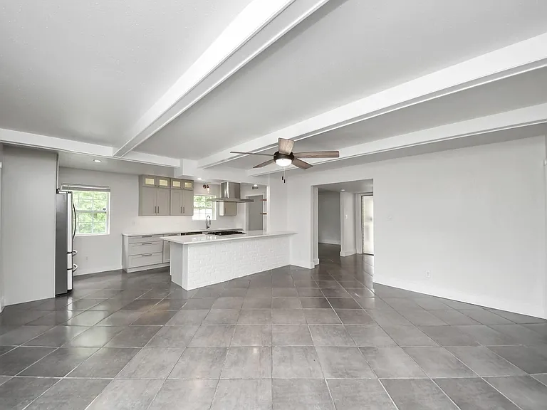 4011 Ebbtide Dr — Photo 12