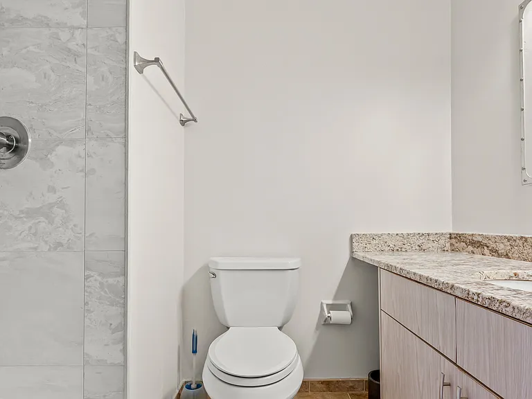 30 Chestnut Ct — Photo 21