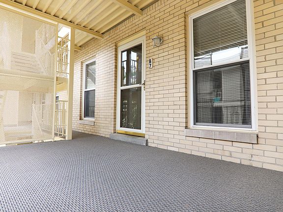 Private 125 sq. ft porch