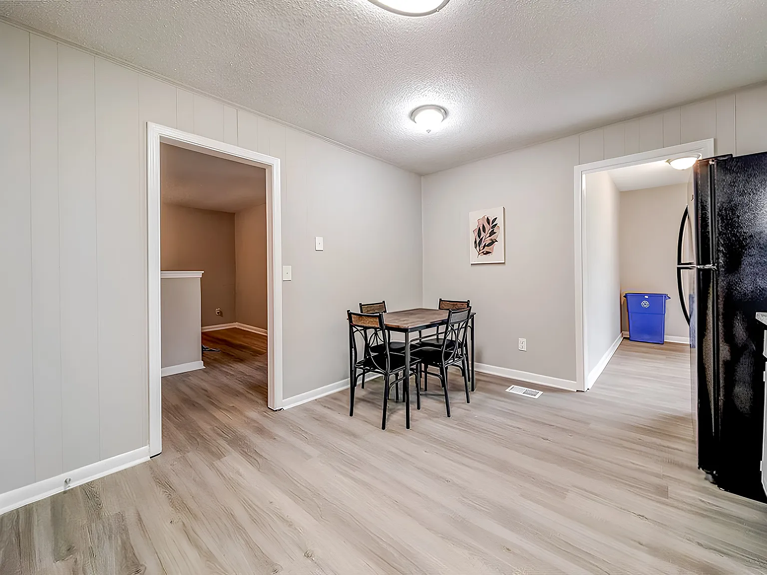 4 bed, 2.0 bath, 1887 sqft, $598 — Photo 4