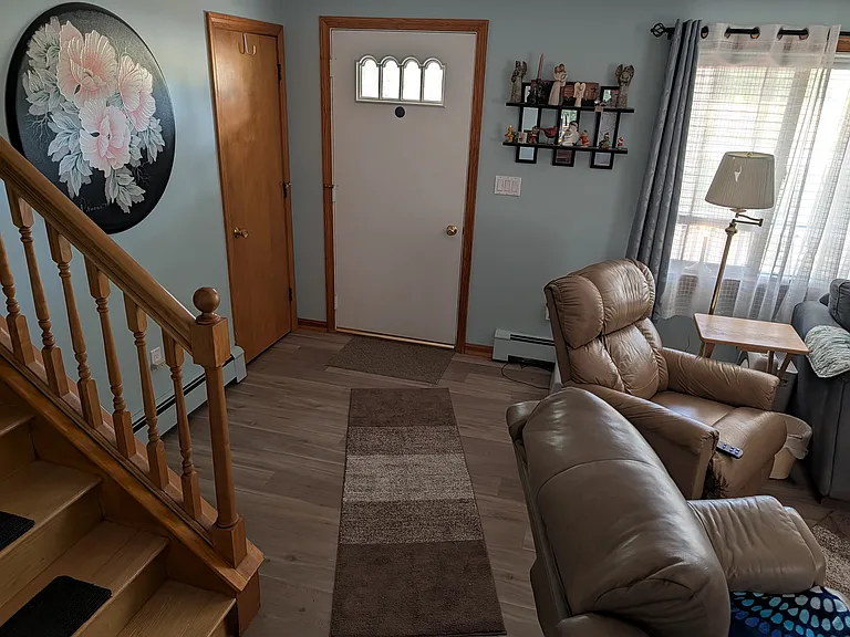 10 Sherwood Ln — Photo 8