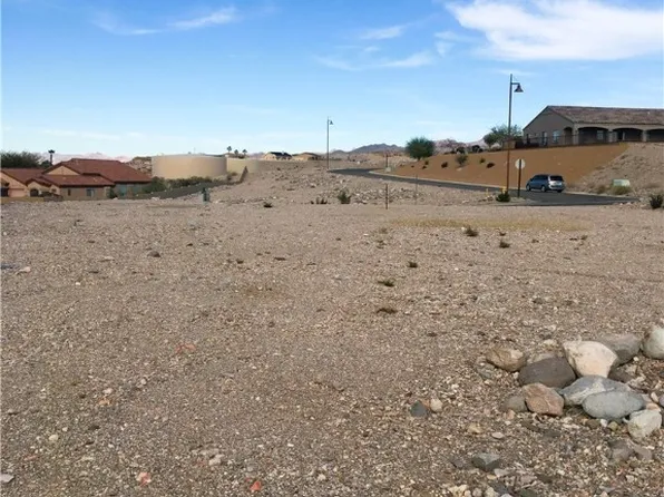 2964 Sidewheel Dr, Bullhead City, AZ 86429
