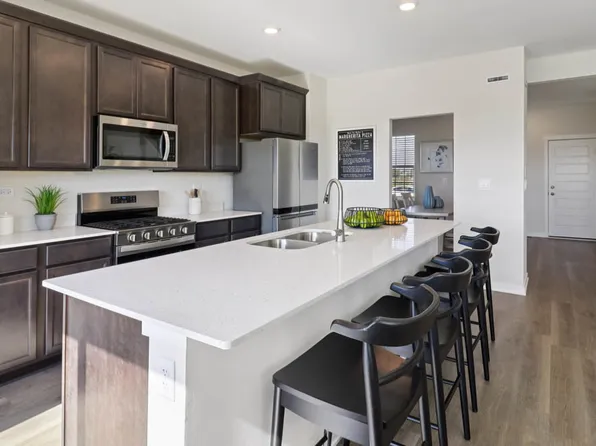 13505 S Mesa Dr, Plainfield, IL 60585