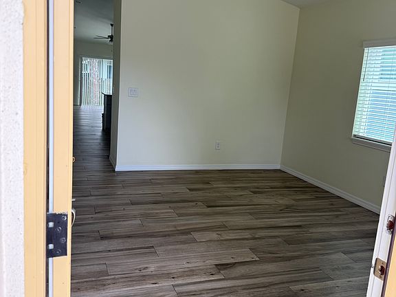 5th image of 807 E Dr Martin Luther King Jr Blvd