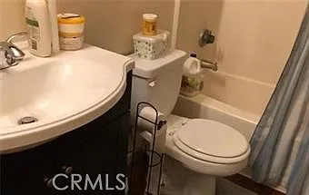 126 Lassen Pl #D — Photo 3