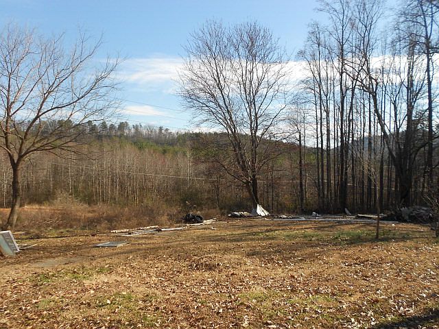 2nd image of 60 Atwood Dr