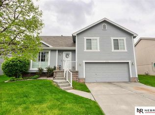 4706 N 155th Ave, Omaha, NE 68116