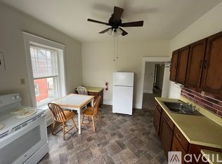1114 E Lincoln Hwy FLOOR 2, Coatesville, PA 19320