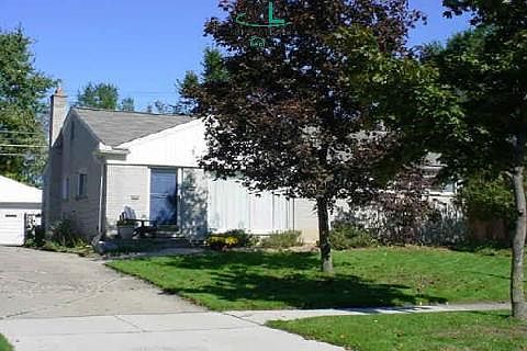 1st image of 32200 Marblehead St