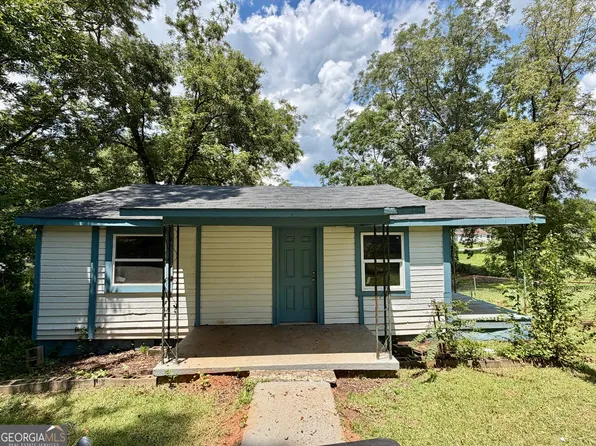 106 Easy St, Lagrange, GA 30240