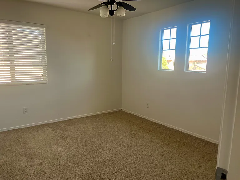 1792 W Homestead Dr — Photo 19