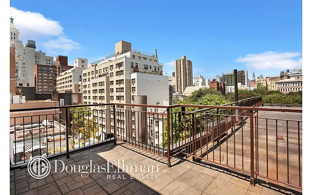 Rented by Douglas Elliman | media 51