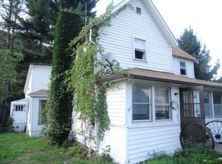 69 Clinton St, Galeton, PA 16922