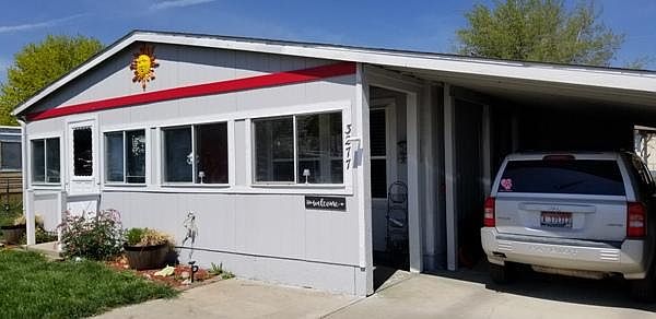 2nd image of 3277 W Box Canyon Dr