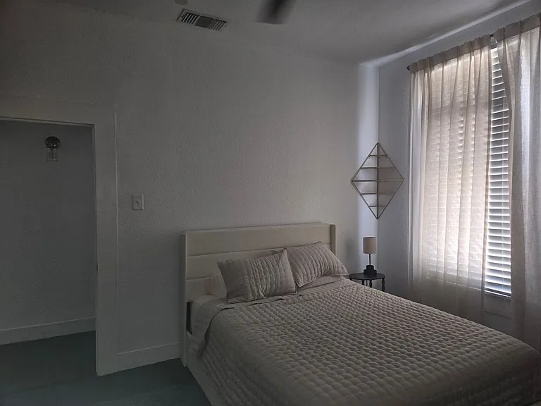 1118 Nolan St — Photo 24