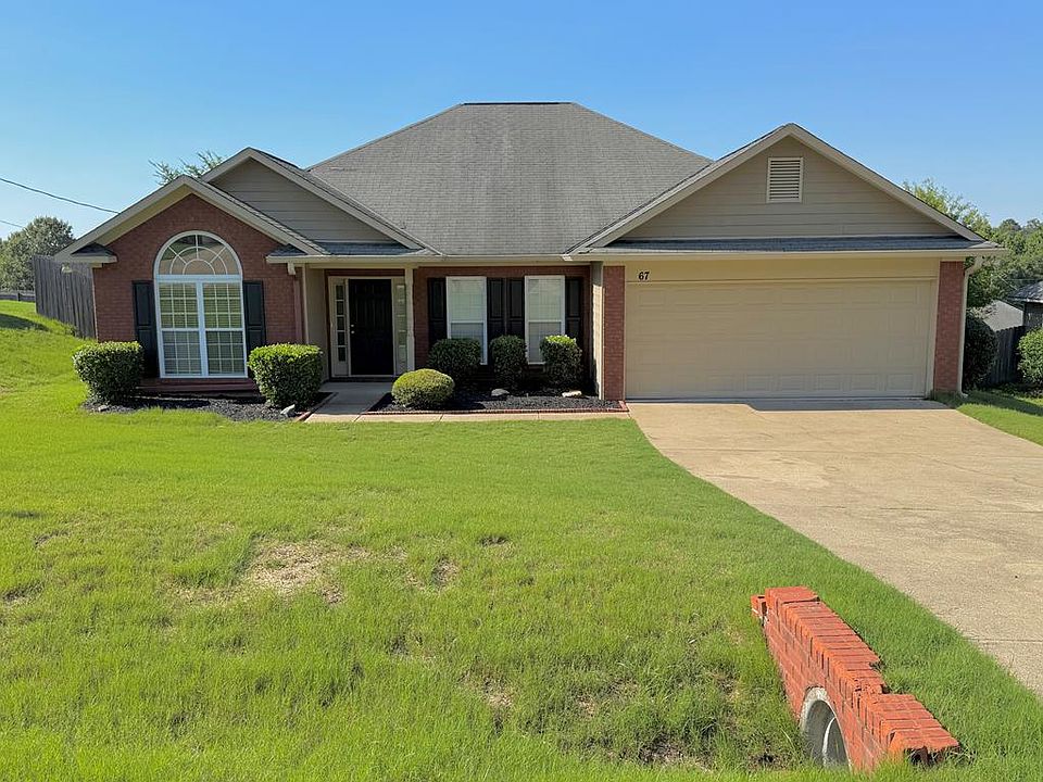 1st image of 67 Redwood Dr