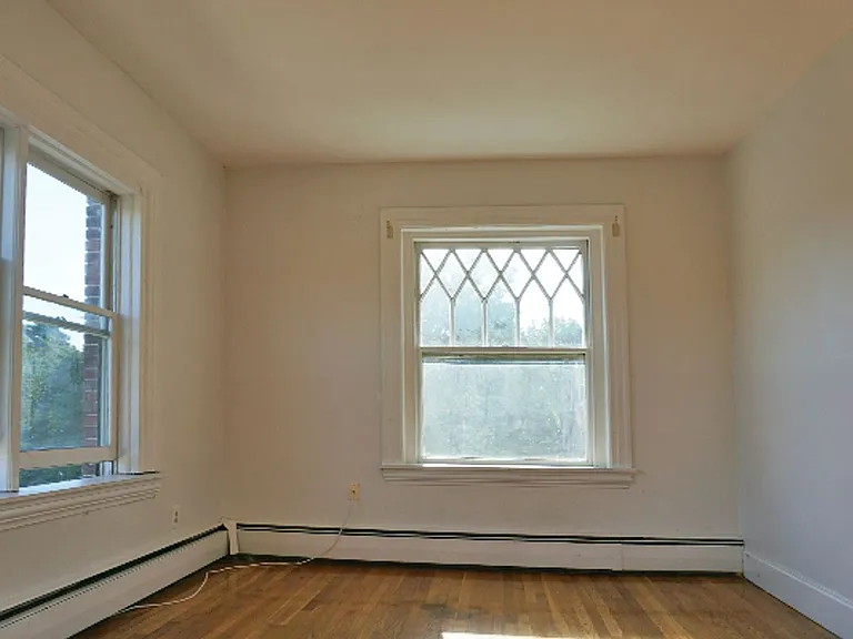 1800 Massachusetts Ave #23 — Photo 3