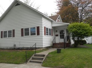 406 E Filer St, Ludington, MI 49431