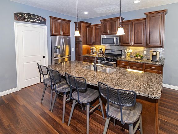 5th image of 1536 Breezy Creek Dr