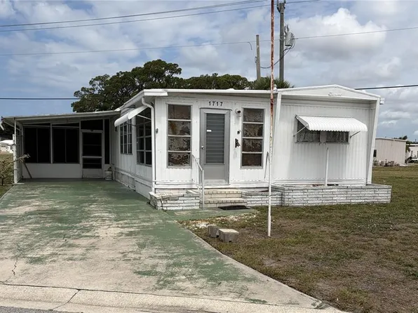 1717 Palm Springs St, Sarasota, FL 34234