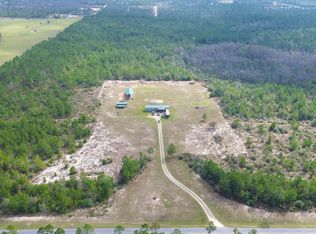 22985 NW Lamont Rd, Fountain, FL 32438