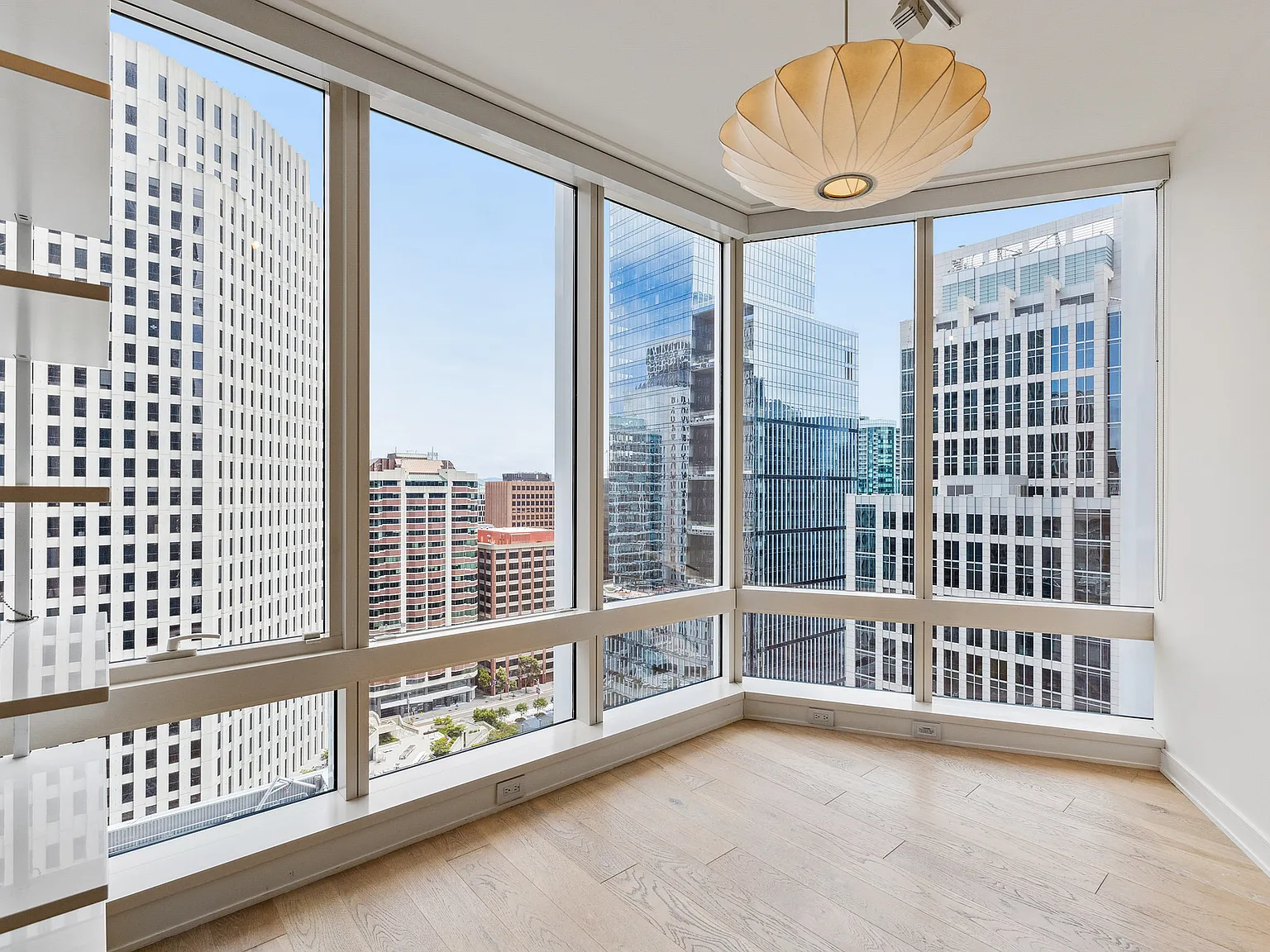 2 bed, 1136 sqft, $8,500 — Photo 4