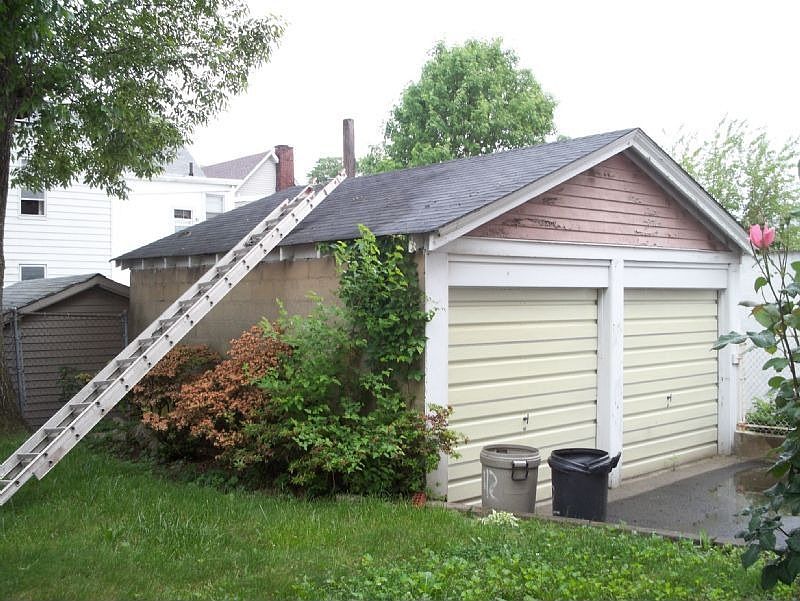 garages