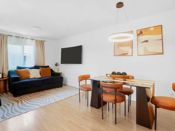 2732 Terrace Pine Dr Unit D, San Diego, CA 92173