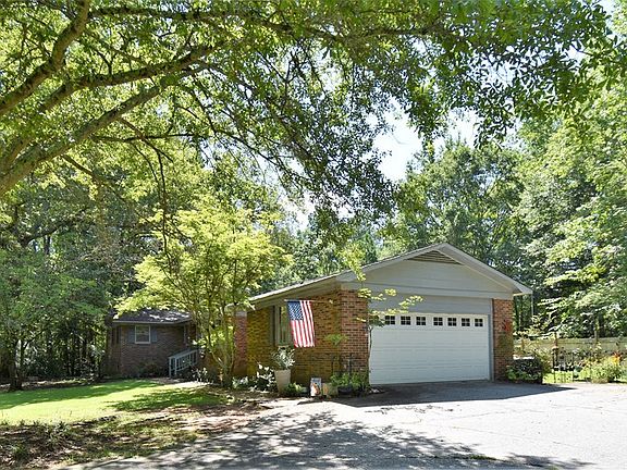 5th image of 150 Roman Cir