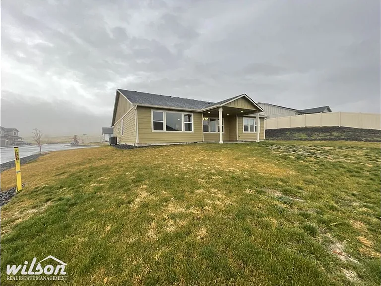 5300 Sage Way — Photo 23