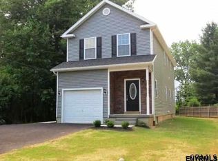 40 Fullerton Ave, Schenectady, NY 12304