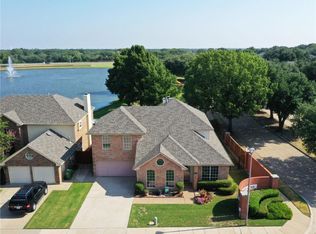 2104 Lakeshore Dr, Flower Mound, TX 75028