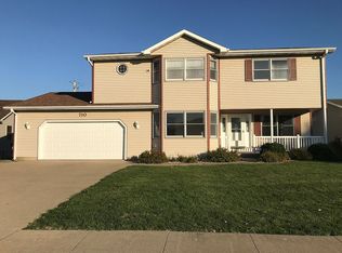 710 Melville Ave, West Burlington, IA