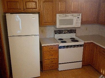 3rd image of 2505 S 160th Ct