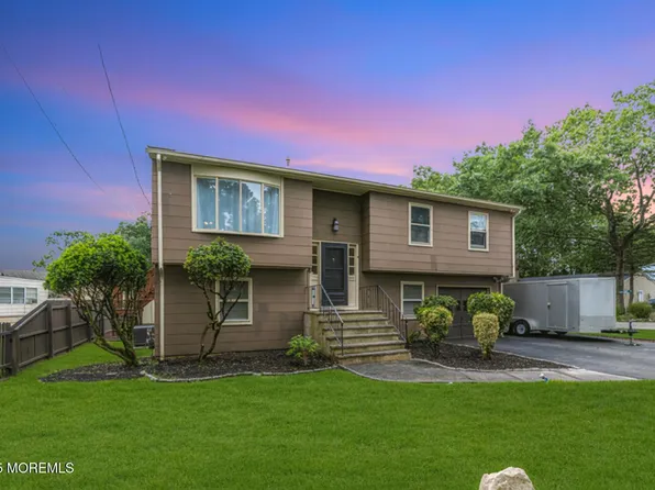 711 Chelsea Street, Forked River, NJ 08731