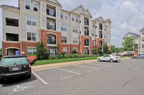 4th image of 11350 Aristotle Dr APT 402