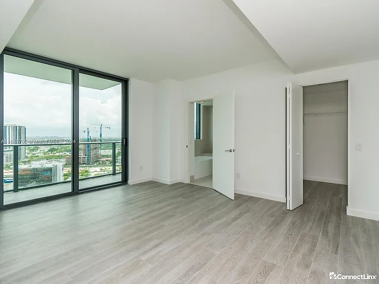 501 NE 31st St #2108 — Photo 8