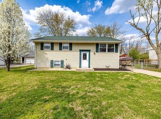 2590 Redstart Dr, Fairfield, OH 45014