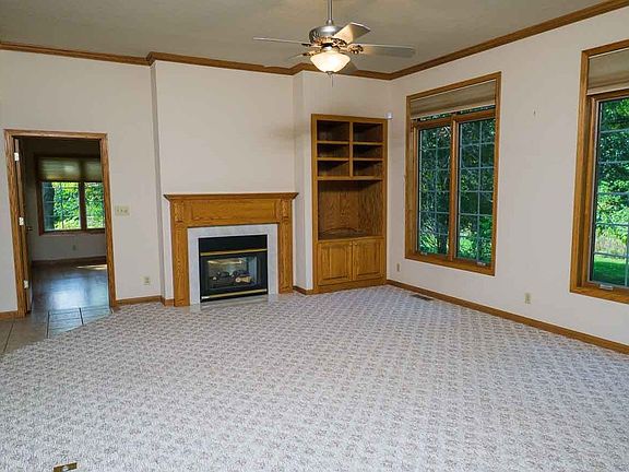 4th image of 8042 Fly Way Dr