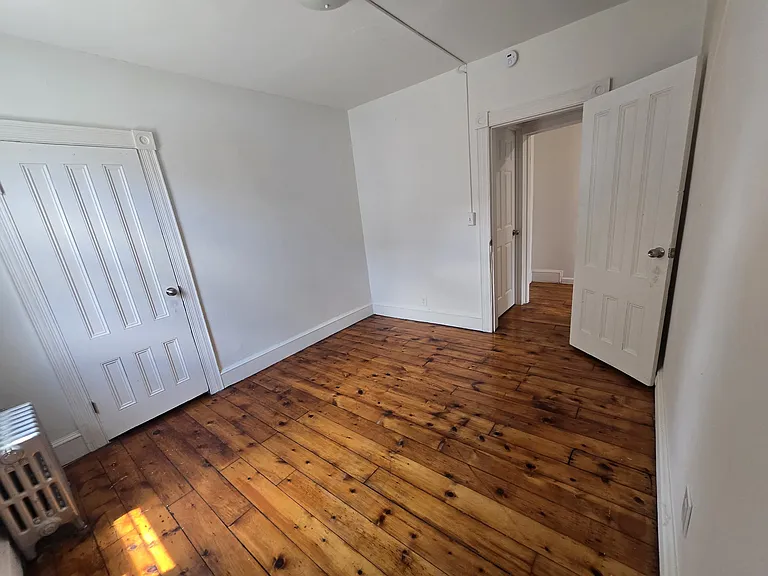 72 Town Hill Ave #1 — Photo 5