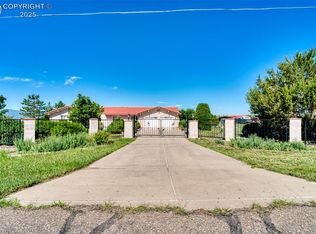 1115 M St, Penrose, CO 81240