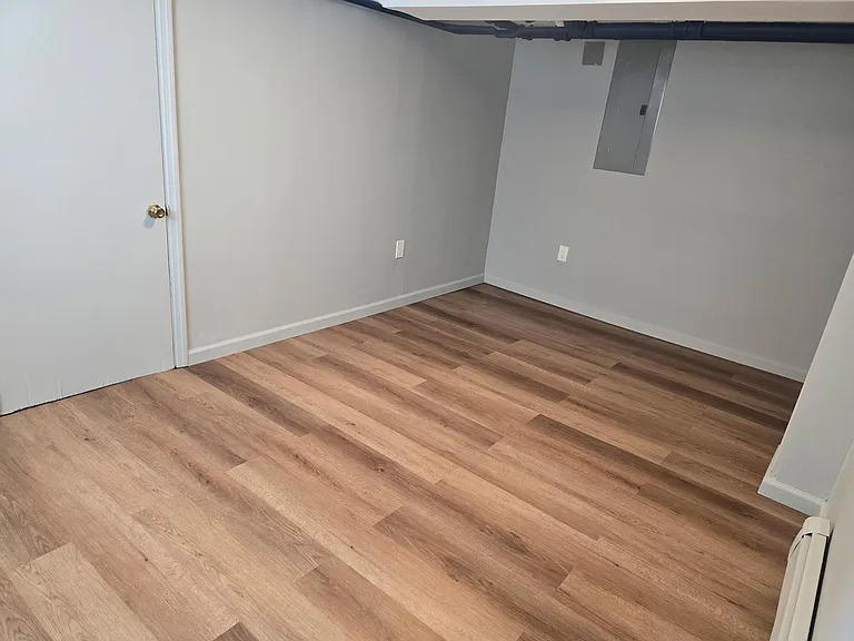 Sherwood Ave — Photo 6