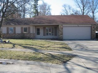 7130 Wren Ln, Fort Wayne, IN 46835