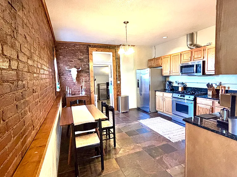126 Galapago St — Photo 9