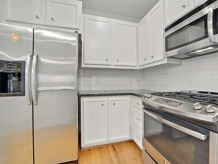 650 Westcross St #44 — Photo 21