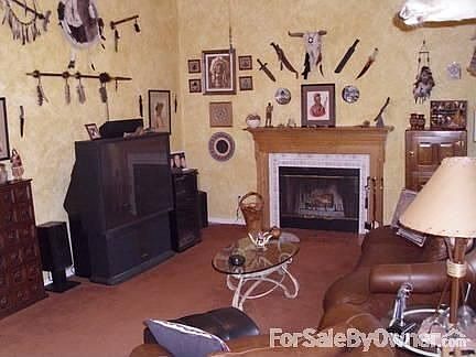 2nd image of 158 Merriam Ave