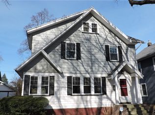 107 Brookfield Rd, Rochester, NY 14610